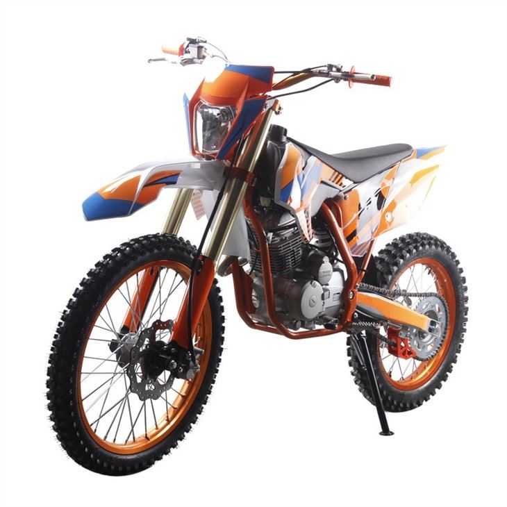 dirt bike 200cc 2